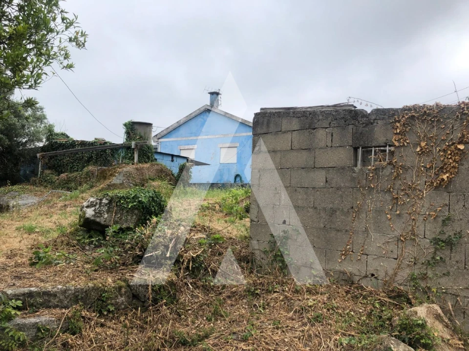 Moradia T3 para Venda em Guilhufe e Urrô Foto 24