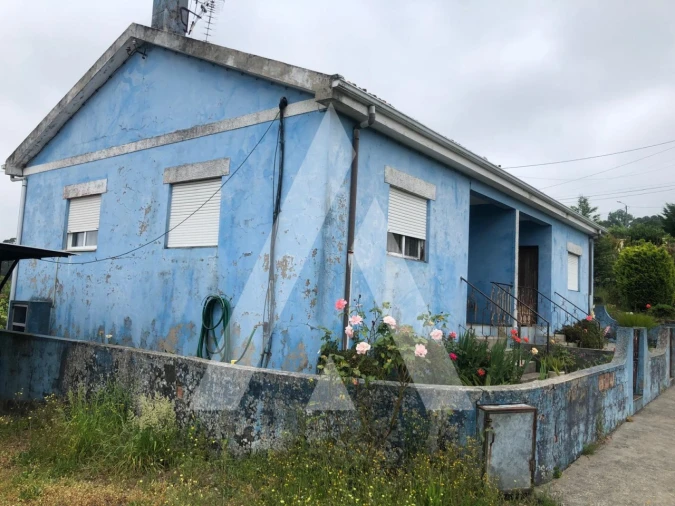 Moradia T3 para Venda em Guilhufe e Urrô Foto 6