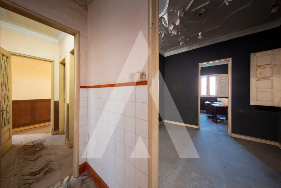 Armazém para Venda em Amoreira da Gândara, Paredes do Bairro e Ancas Foto 14