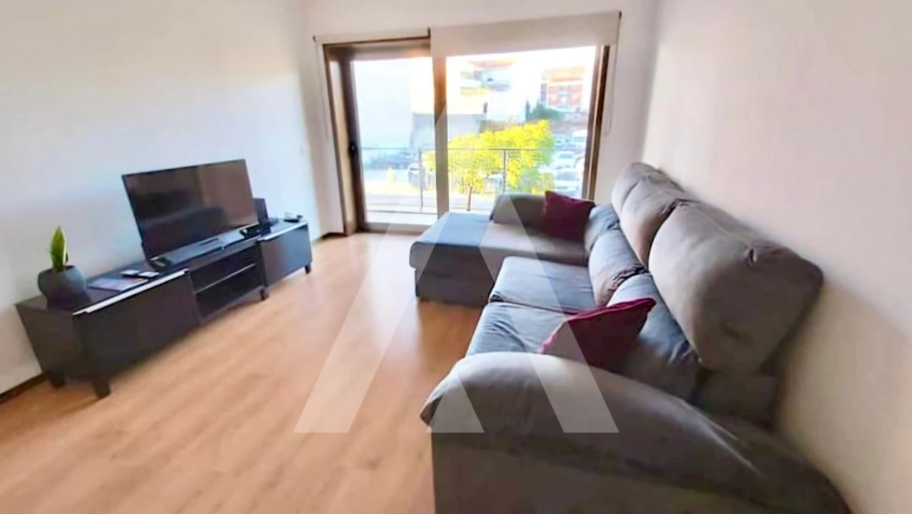 Apartamento T2 para Arrendamento em Glória e Vera Cruz Foto 2