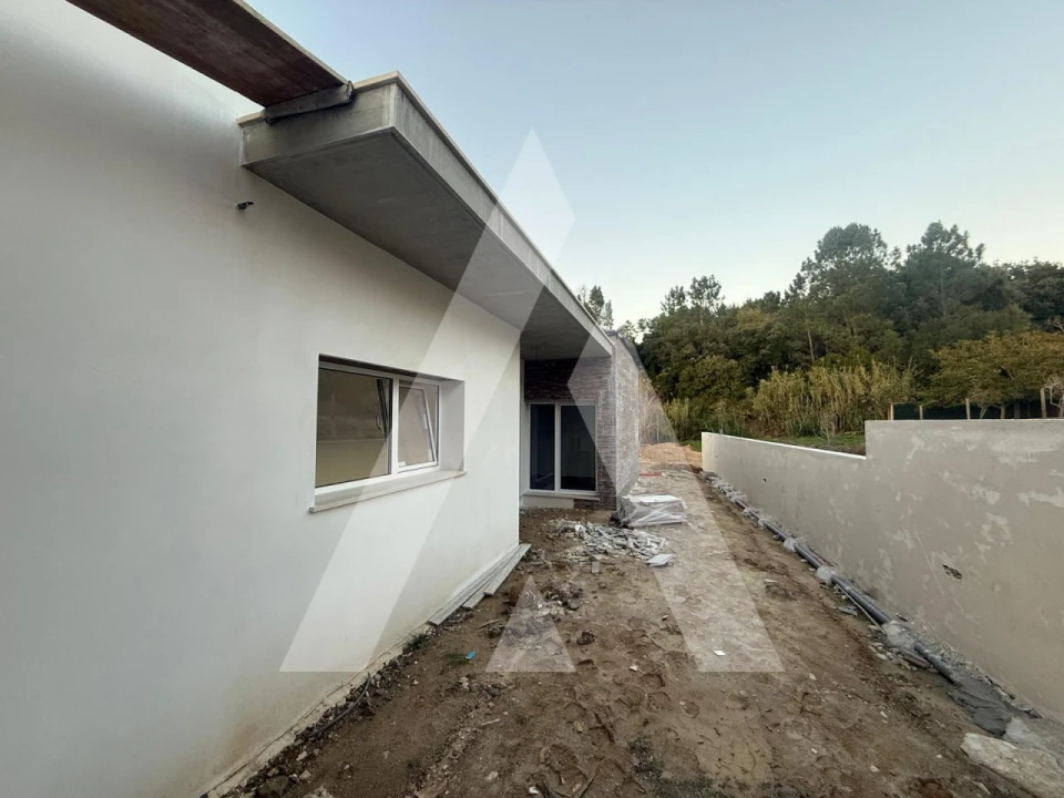 Moradia T4 para Venda em Leiria, Pousos, Barreira e Cortes Foto 64