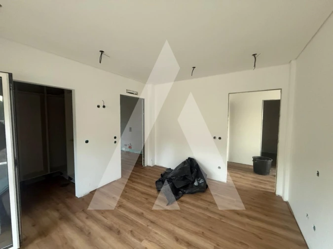 Moradia T4 para Venda em Leiria, Pousos, Barreira e Cortes Foto 27