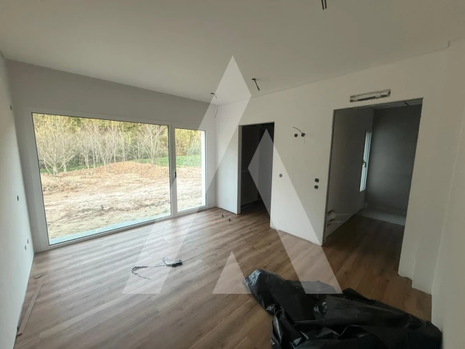 Moradia T4 para Venda em Leiria, Pousos, Barreira e Cortes Foto 36