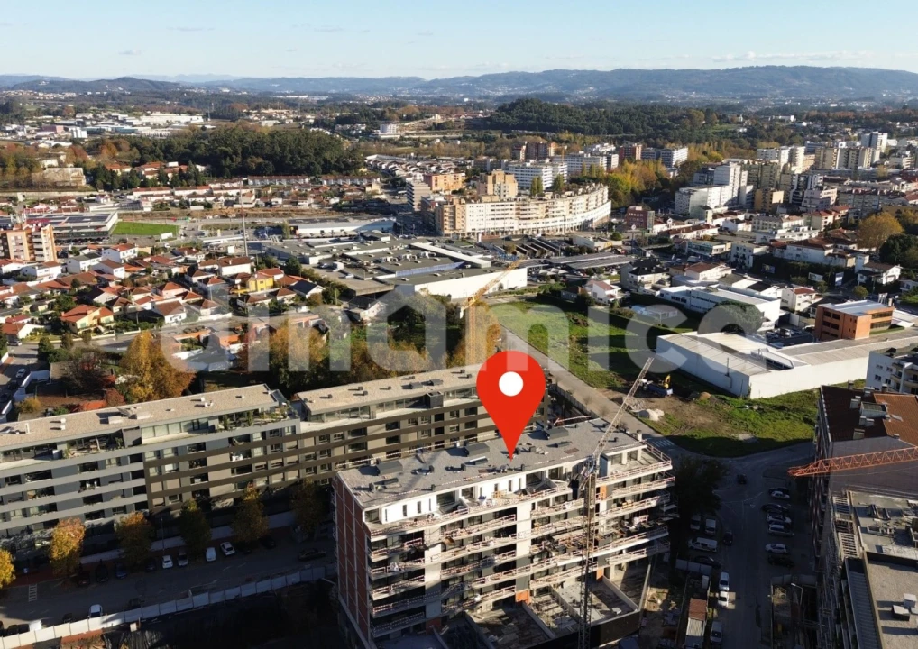 Apartamento T3 para Venda em Vila Nova de Famalicão e Calendário Foto 1