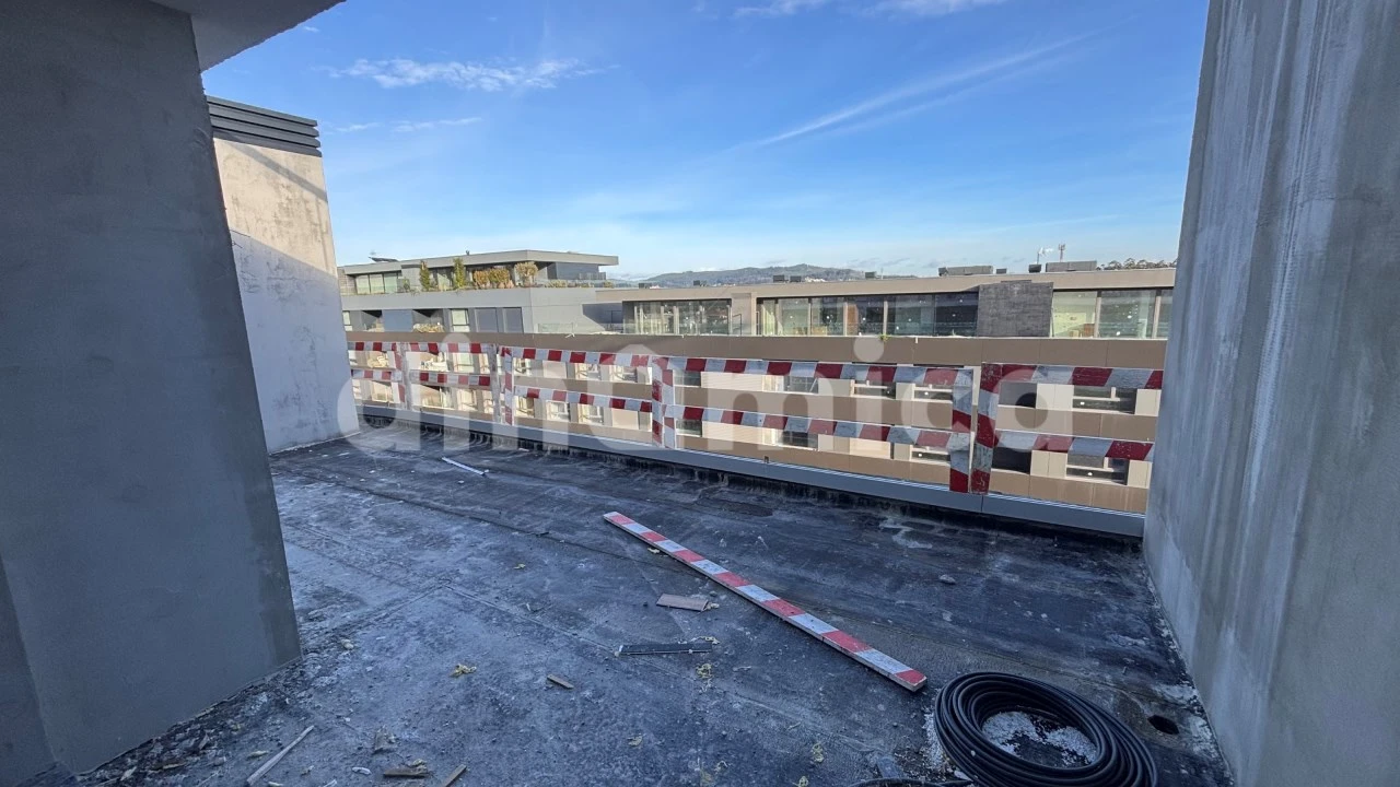 Apartamento T3 para Venda em Vila Nova de Famalicão e Calendário Foto 11