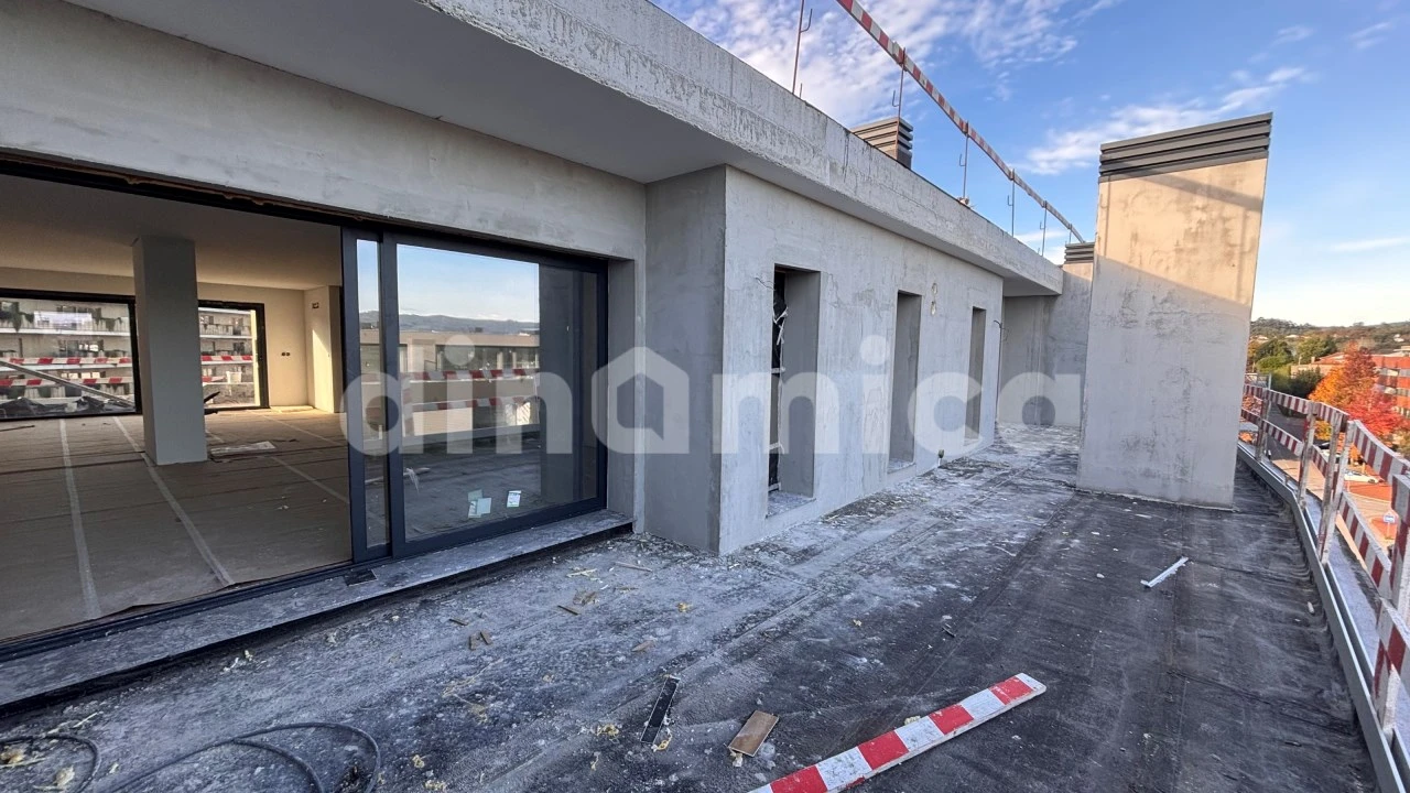 Apartamento T3 para Venda em Vila Nova de Famalicão e Calendário Foto 9