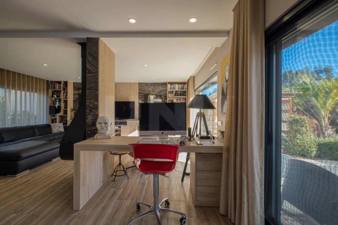 Moradia T4 para Venda em Nadadouro Foto 5