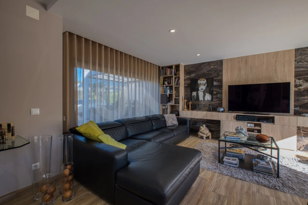 Moradia T4 para Venda em Nadadouro Foto 7