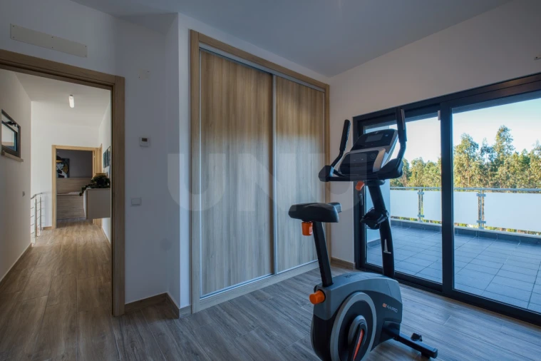 Moradia T4 para Venda em Nadadouro Foto 36