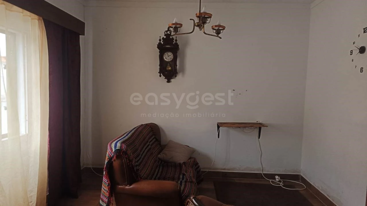 Moradia T3 para Venda em Odivelas Foto 4