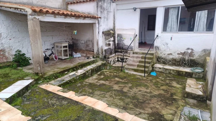 Moradia T3 para Venda em Odivelas Foto 11