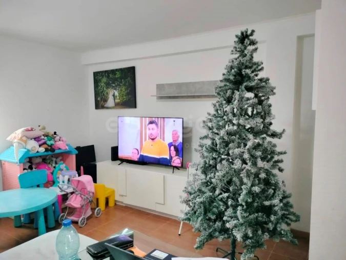 Apartamento T3 para Venda em Praia da Vitoria (Santa Cruz) Foto 2