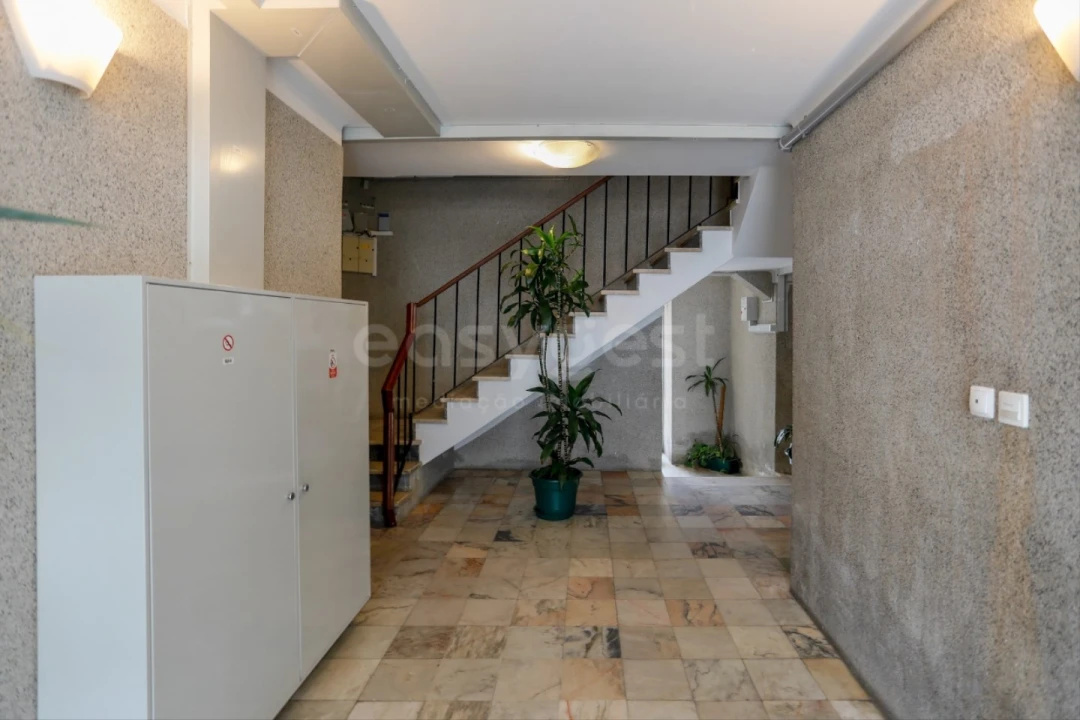 Apartamento T3 para Venda em Santa Maria, São Pedro e Matacães Foto 35