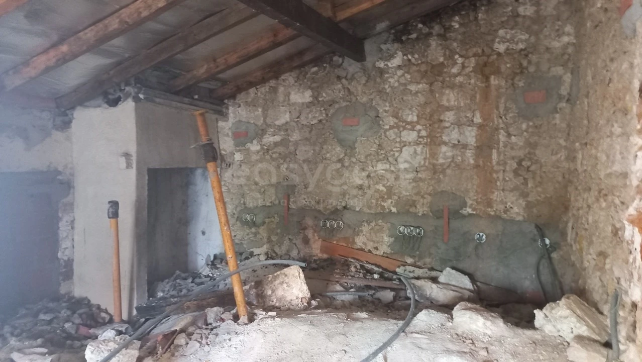 Moradia T2 para Venda em Achete, Azoia de Baixo e Póvoa de Santarém Foto 17