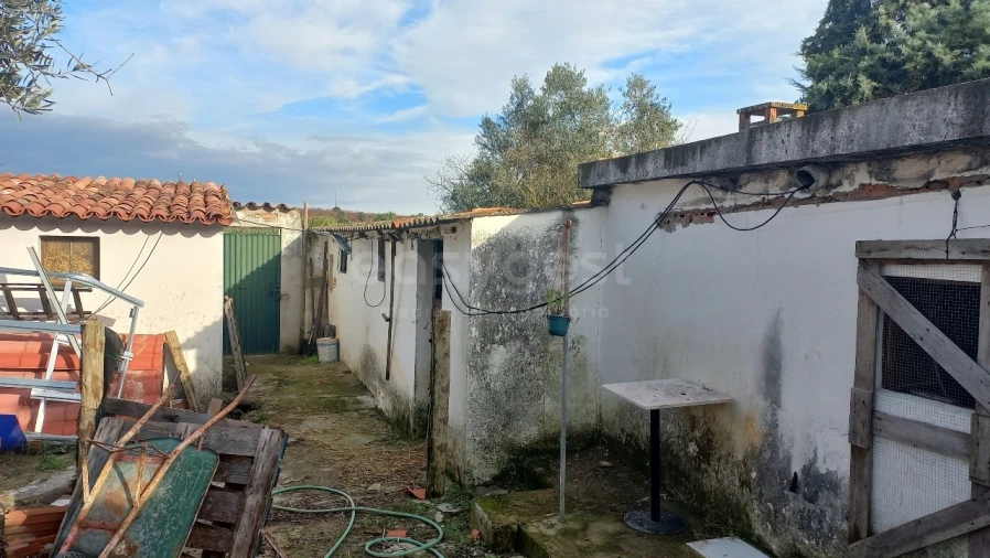 Moradia T2 para Venda em Achete, Azoia de Baixo e Póvoa de Santarém Foto 12