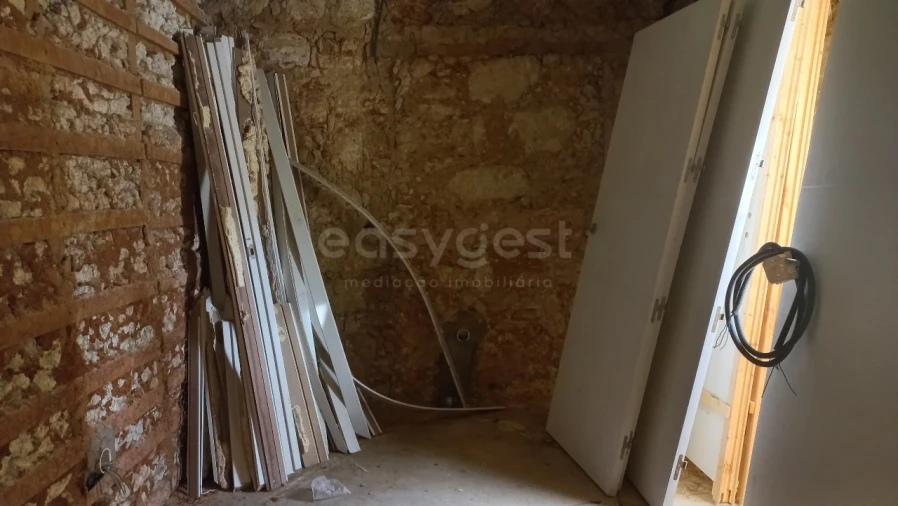 Moradia T2 para Venda em Achete, Azoia de Baixo e Póvoa de Santarém Foto 19