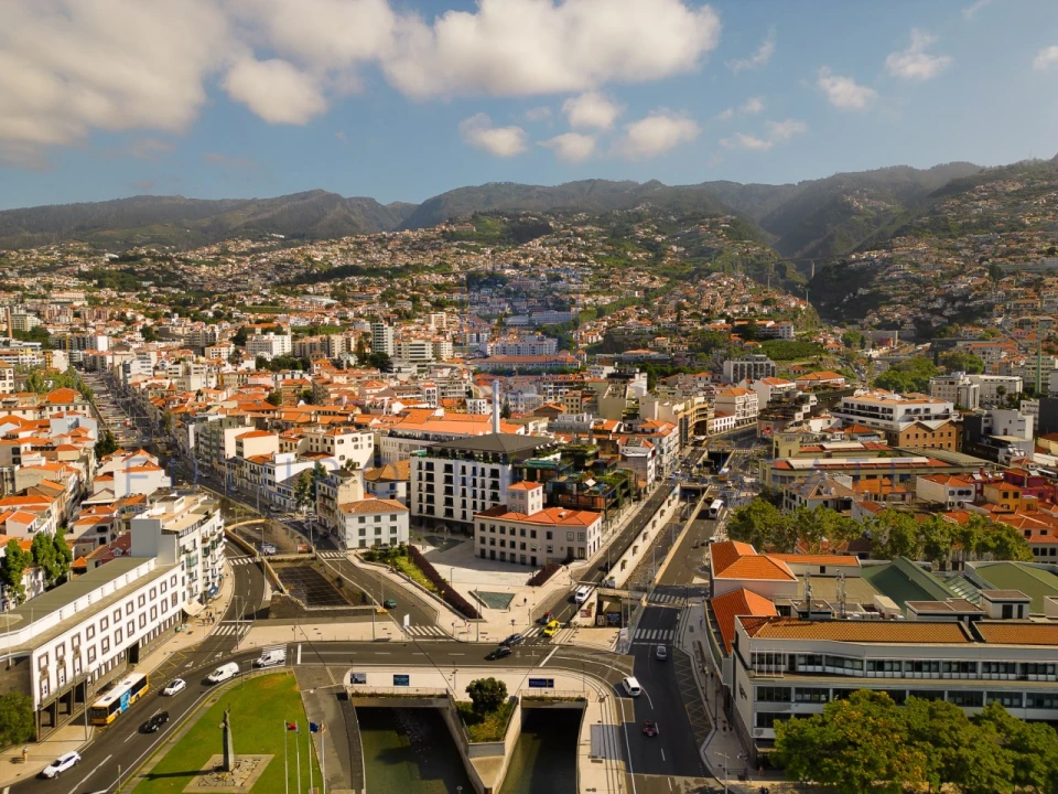 Loja para Venda em Funchal (Se) Foto 21