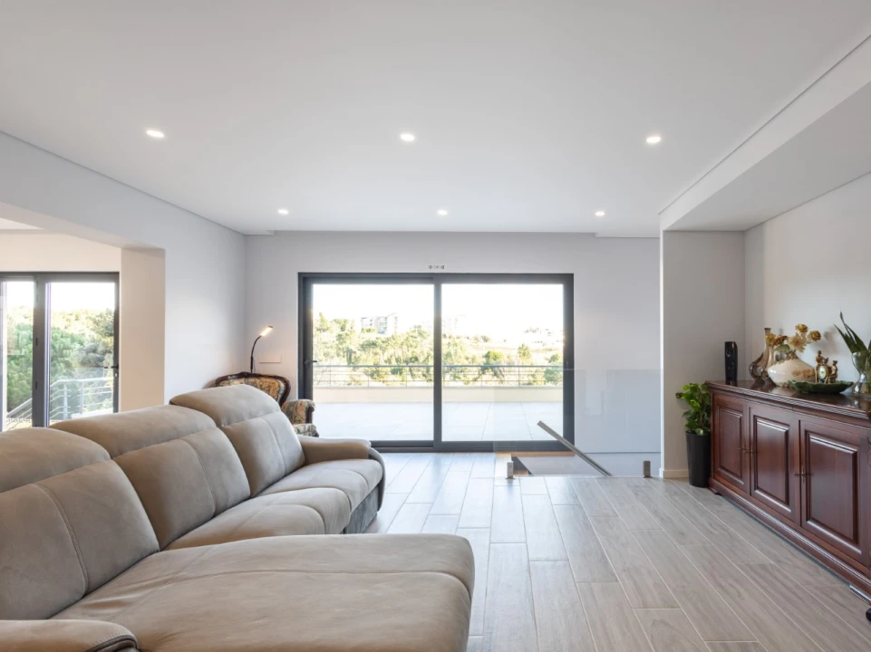 Moradia T4 para Venda em Tavarede Foto 8