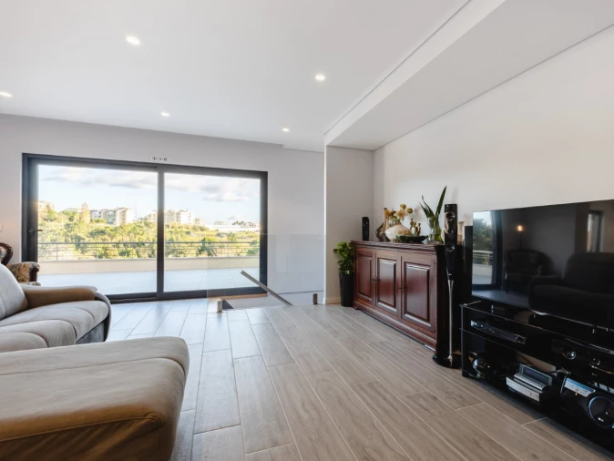 Moradia T4 para Venda em Tavarede Foto 9