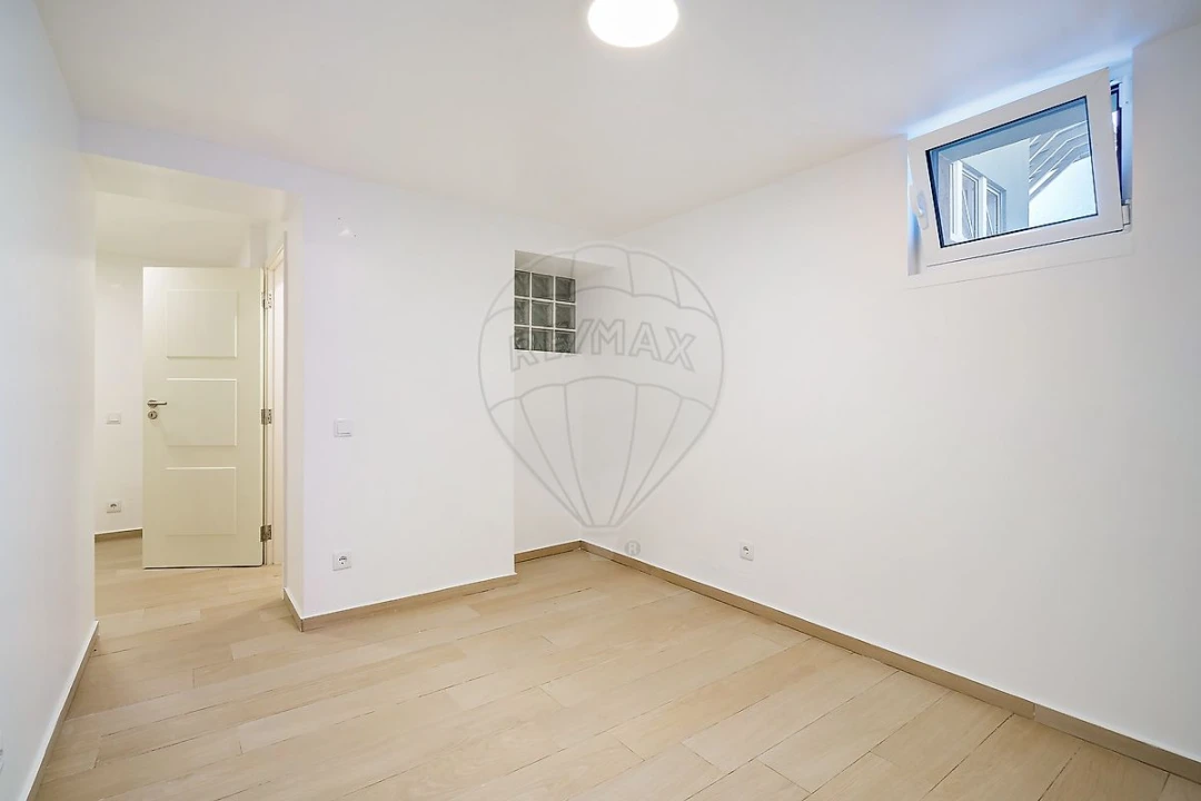 Moradia T4 para Venda em Alcobaça e Vestiaria Foto 17