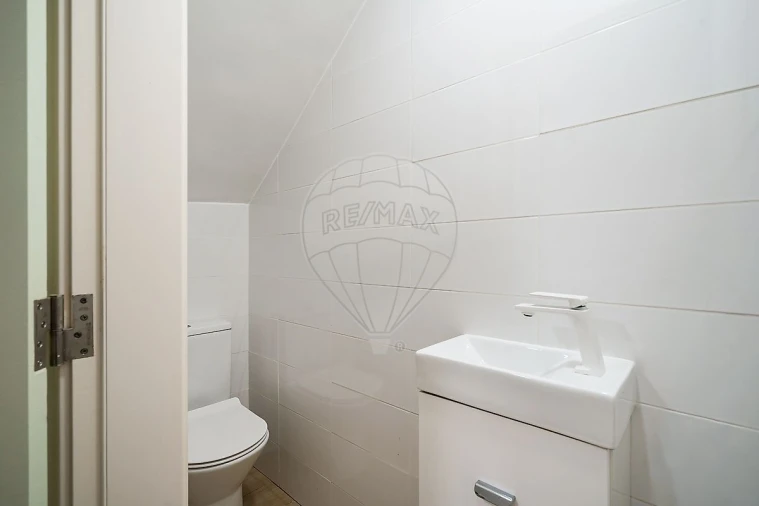 Moradia T4 para Venda em Alcobaça e Vestiaria Foto 18