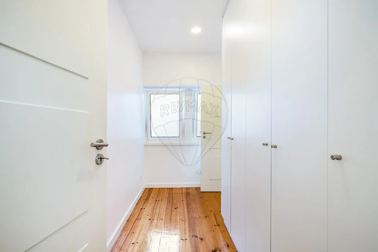 Moradia T4 para Venda em Alcobaça e Vestiaria Foto 13