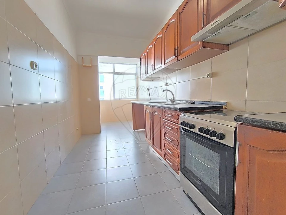 Apartamento T3 para Venda em Mina de Água Foto 4
