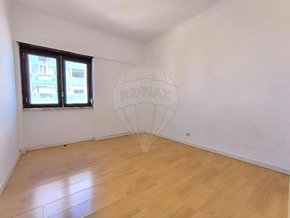 Apartamento T3 para Venda em Mina de Água Foto 21