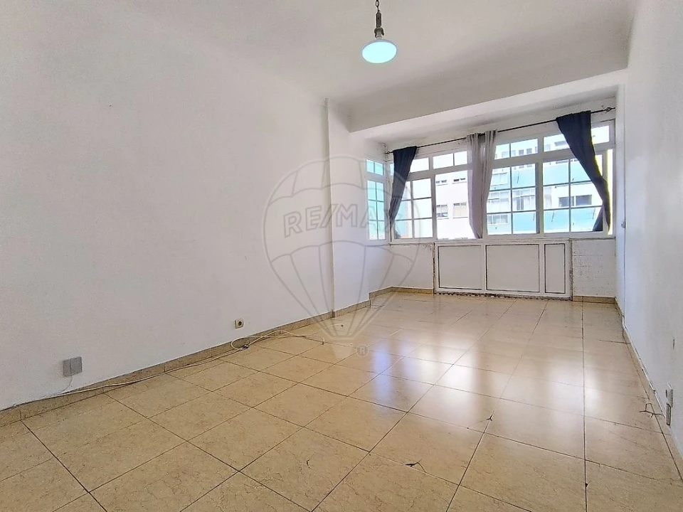 Apartamento T3 para Venda em Mina de Água Foto 7