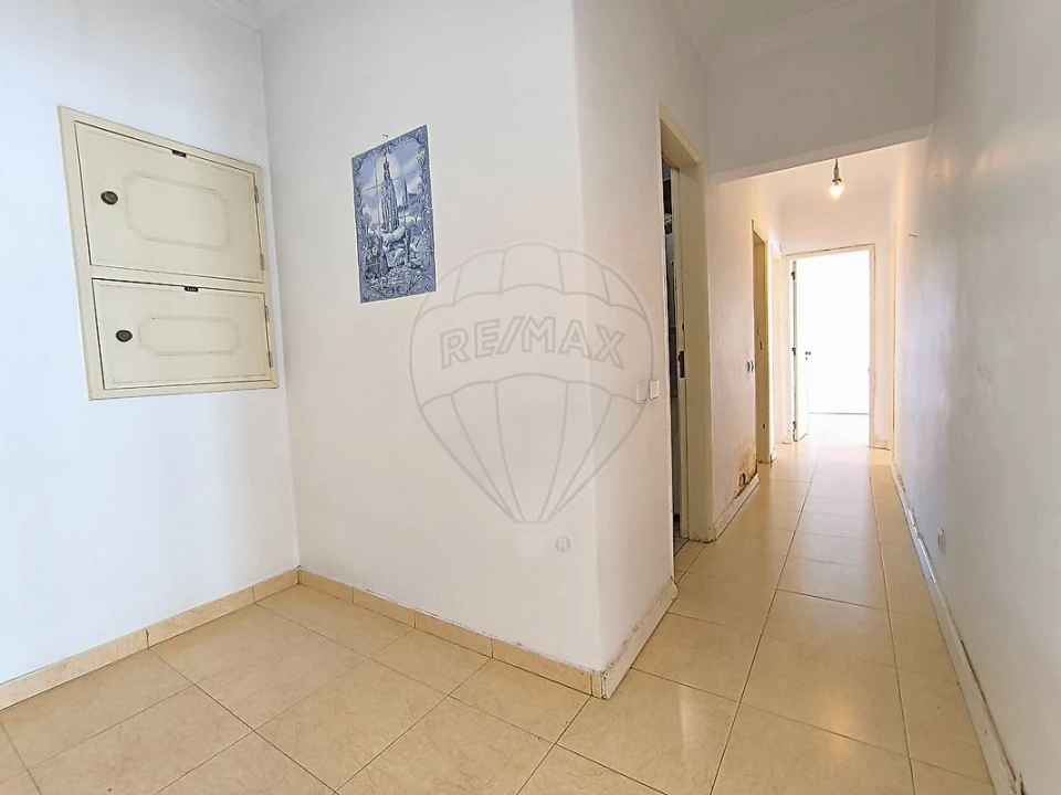 Apartamento T3 para Venda em Mina de Água Foto 11