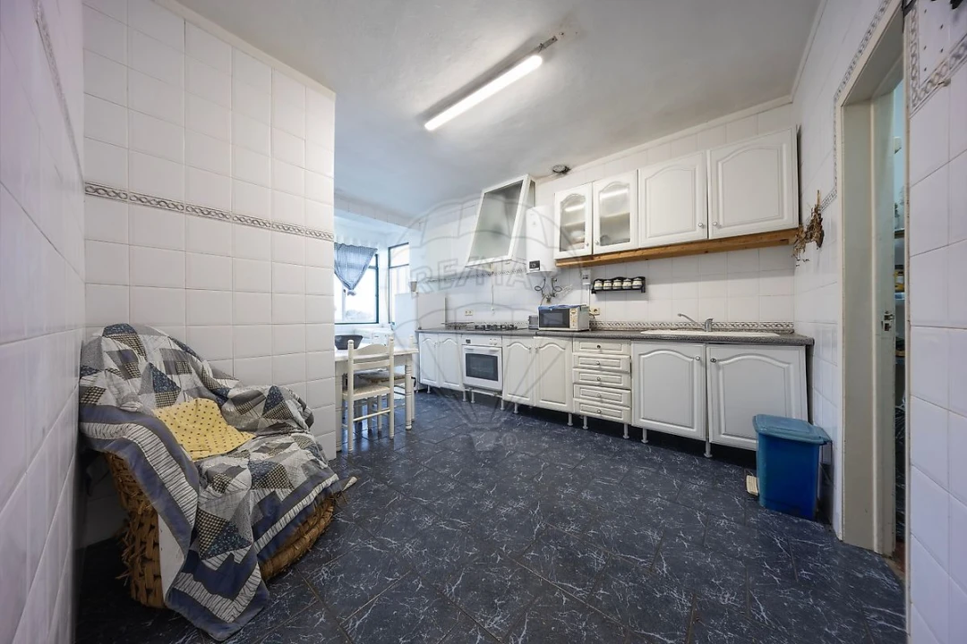 Moradia T3 para Venda em Vale de Santarem Foto 18