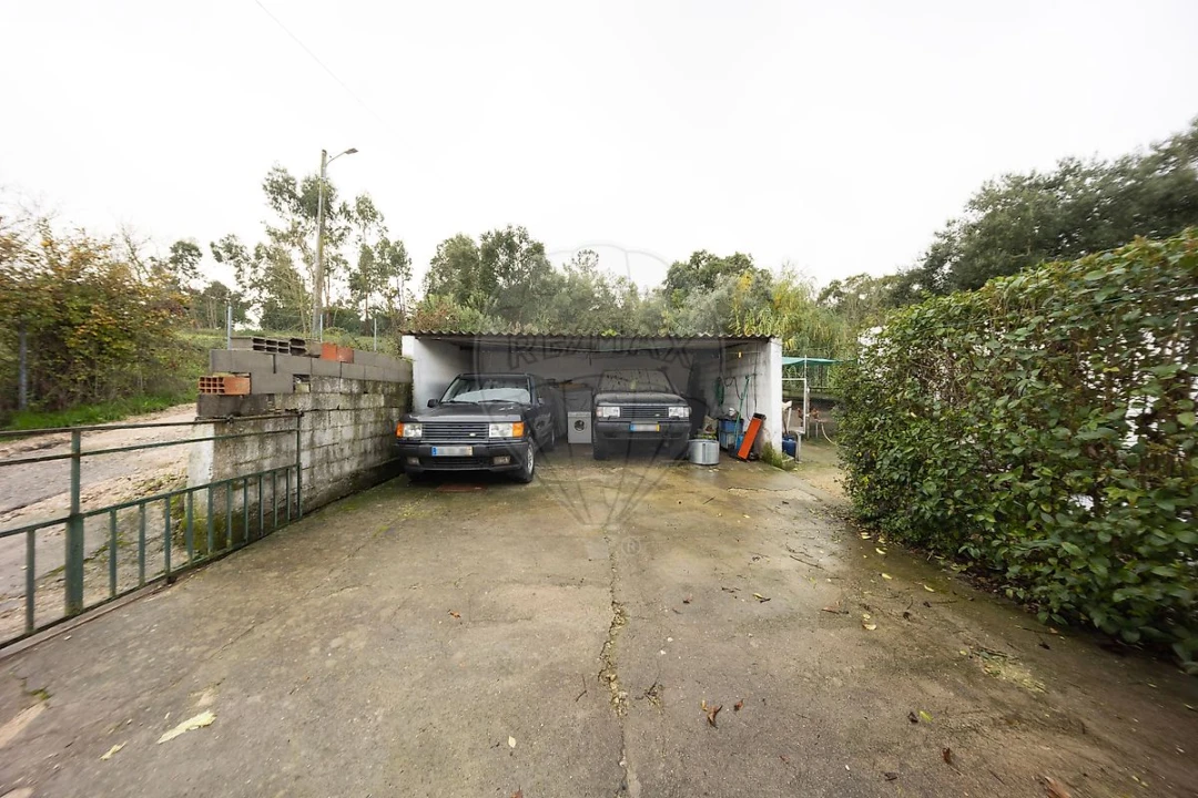 Moradia T3 para Venda em Vale de Santarem Foto 5