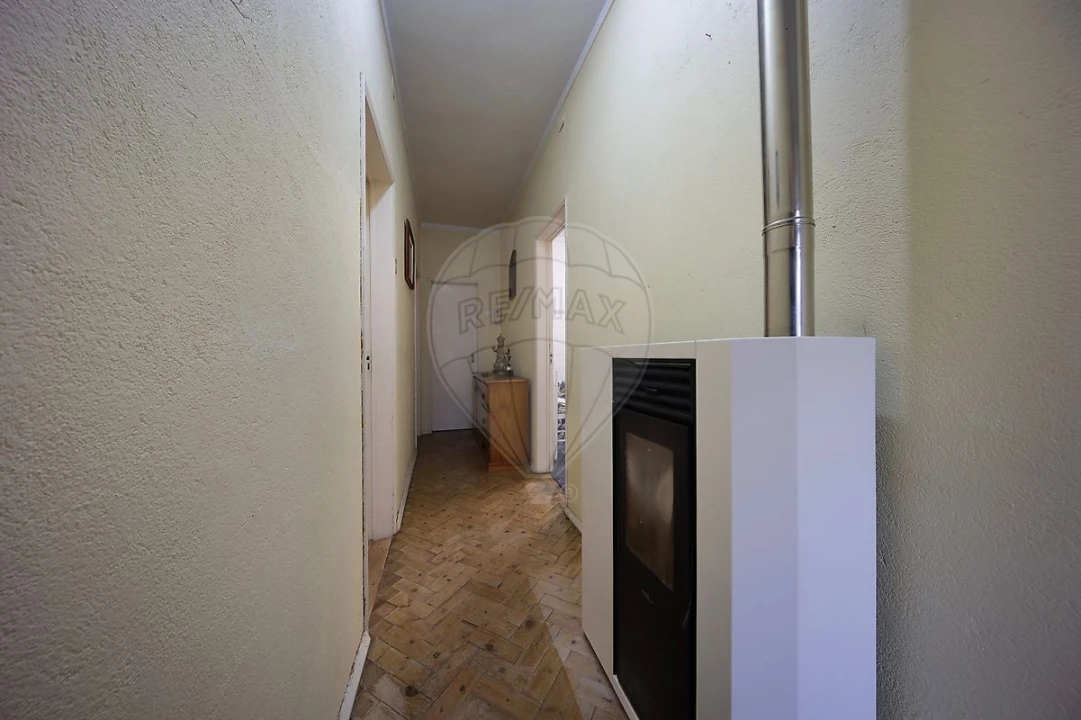 Moradia T3 para Venda em Vale de Santarem Foto 21