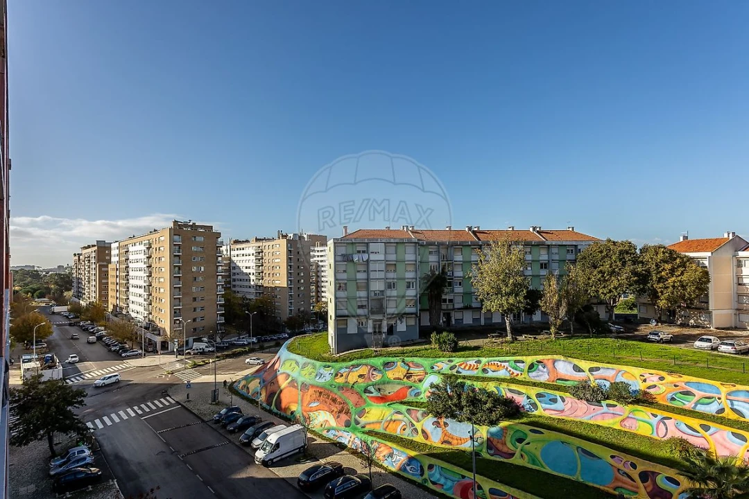 Apartamento T2 para Arrendamento em Lumiar Foto 19