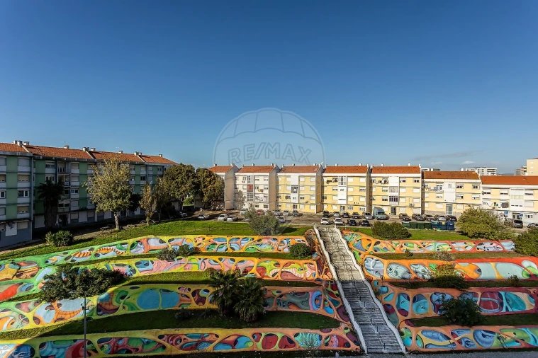 Apartamento T2 para Arrendamento em Lumiar Foto 20