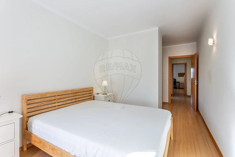 Apartamento T2 para Arrendamento em Lumiar Foto 15