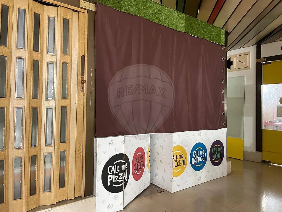 Loja para Arrendamento em Benfica Foto 7