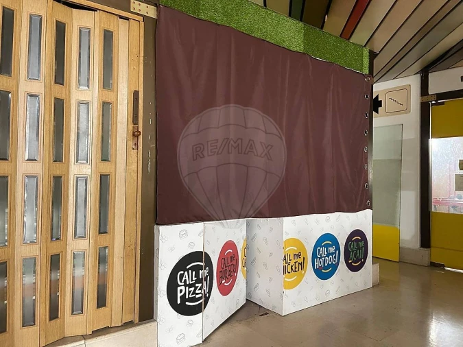 Loja para Arrendamento em Benfica Foto 7