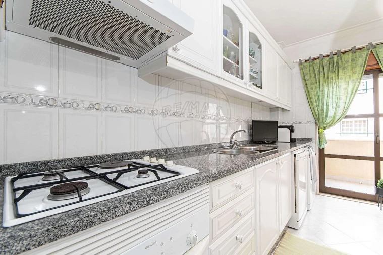 Apartamento T3 para Venda em Alverca do Ribatejo e Sobralinho Foto 10