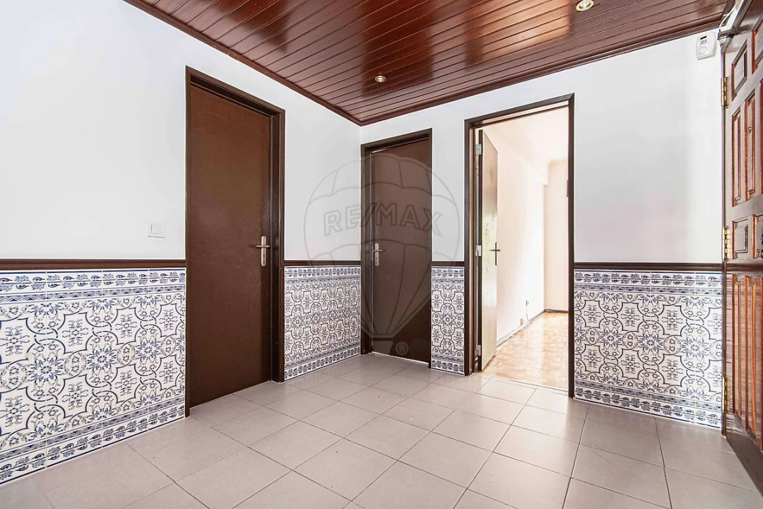 Apartamento T2 para Venda em Póvoa de Santa Iria e Forte da Casa Foto 7