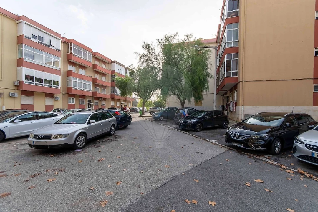Apartamento T2 para Venda em Póvoa de Santa Iria e Forte da Casa Foto 20