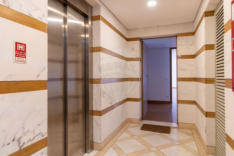 Apartamento T4 para Venda em Belém Foto 5