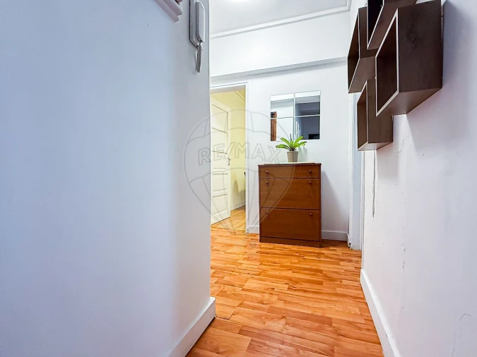 Apartamento T1 para Venda em Mina de Água Foto 15