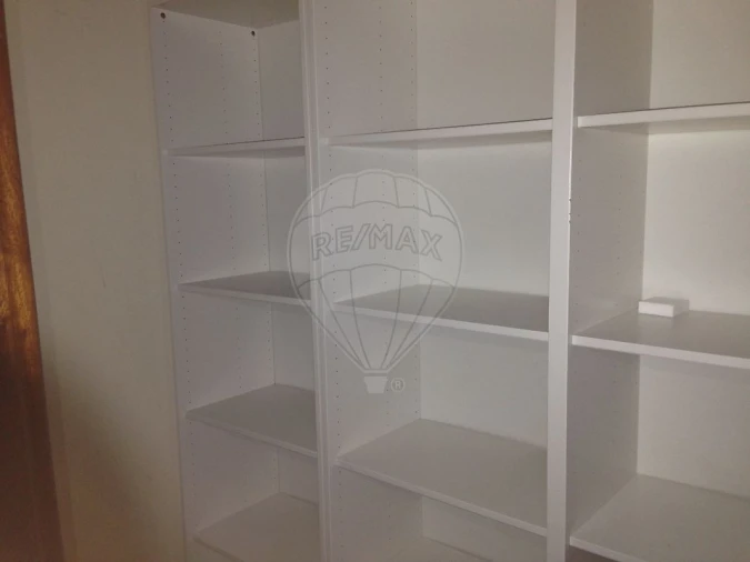 Apartamento T3 para Arrendamento em Ovar, São João, Arada e São Vicente de Pereira Jusã Foto 8