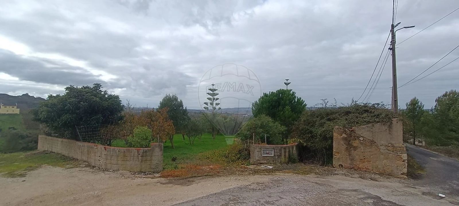 Moradia T2 para Venda em Meca Foto 2