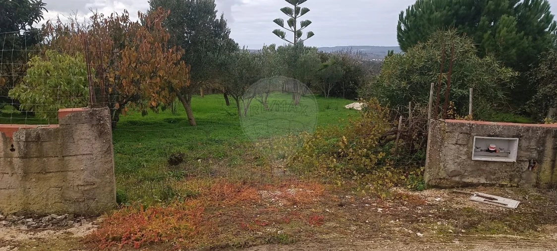 Moradia T2 para Venda em Meca Foto 4