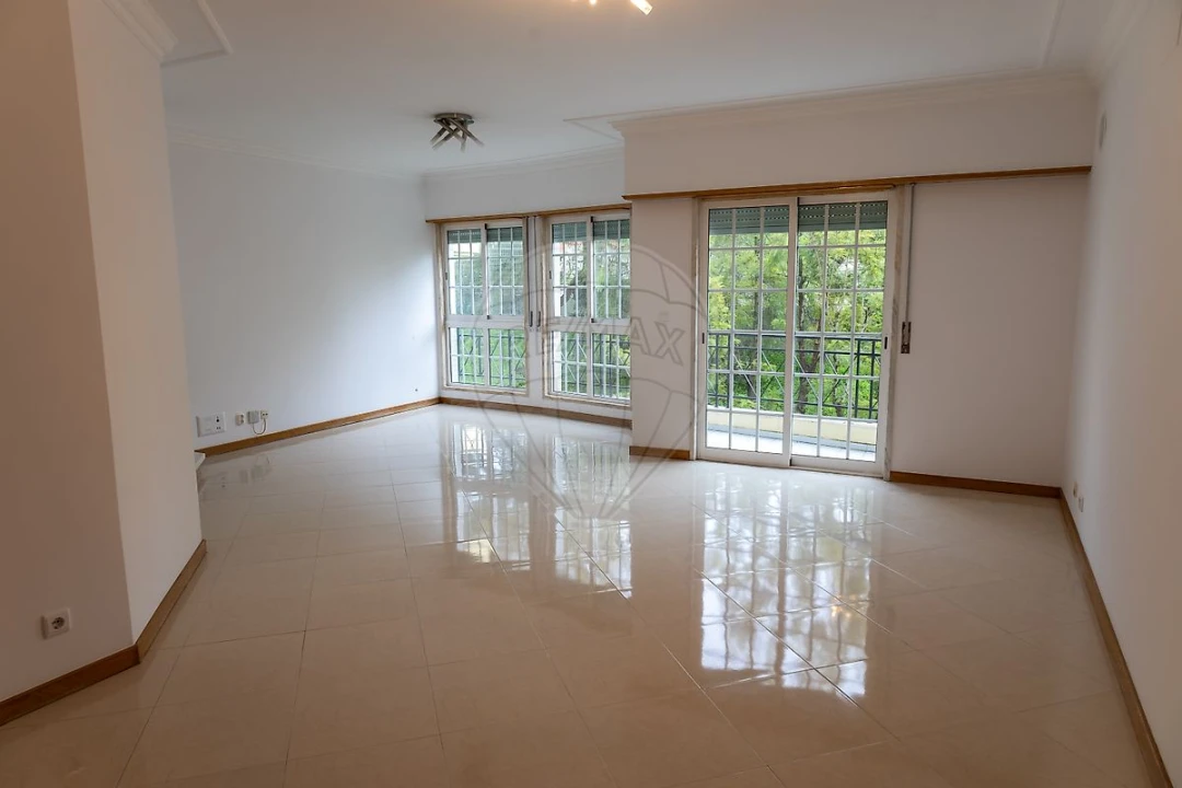 Apartamento T3 para Venda em Mina de Água Foto 15