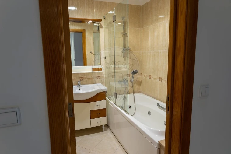 Apartamento T3 para Venda em Mina de Água Foto 30