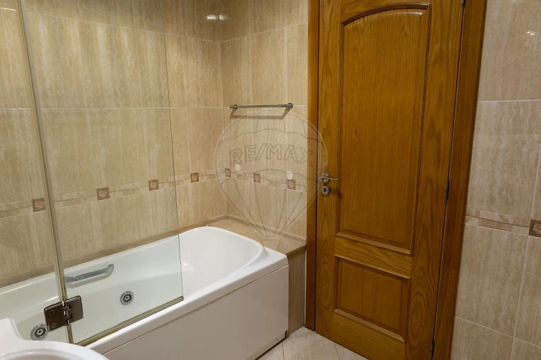 Apartamento T3 para Venda em Mina de Água Foto 27