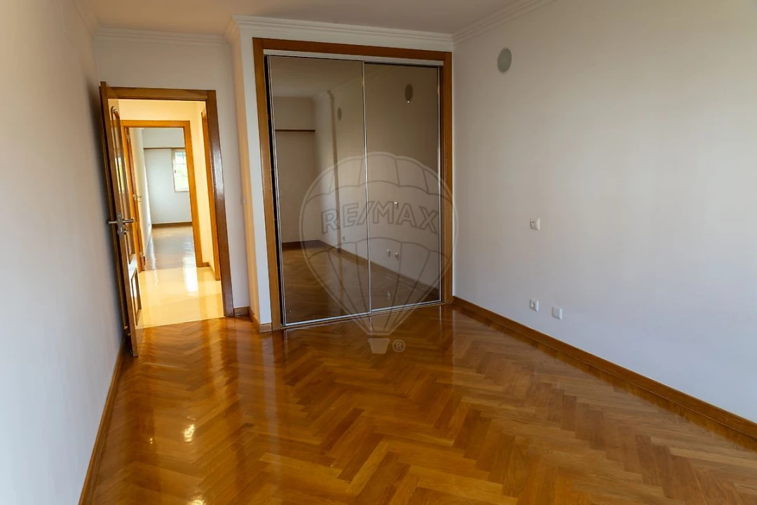 Apartamento T3 para Venda em Mina de Água Foto 32
